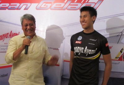 Ricardo Gelael yang sudah kalah tinggi dengan Sean Gelael. (seangp.com) 