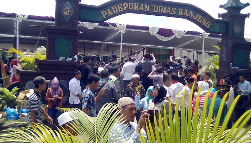 Padepokan Dimas Kanjeng Taat Pribadi> (Foto: Ist)