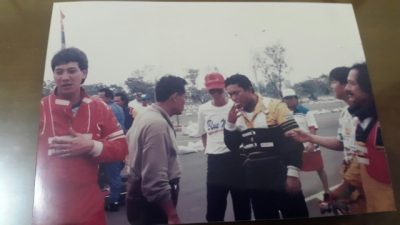 Ricardo Gelael paling kiri bersama Adiguna Sutowo. (arl) 