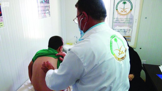 Penanganan di Klinik Arab Saudi untuk warga pengungsi Suriah di kamp Zaatari, Jordan.(Foto: Arab News)