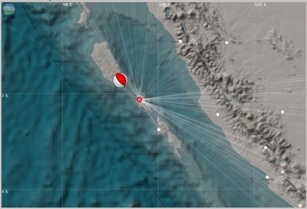 Peta Lokasi gempabumi dan mekanisme sumber. (BMKG)