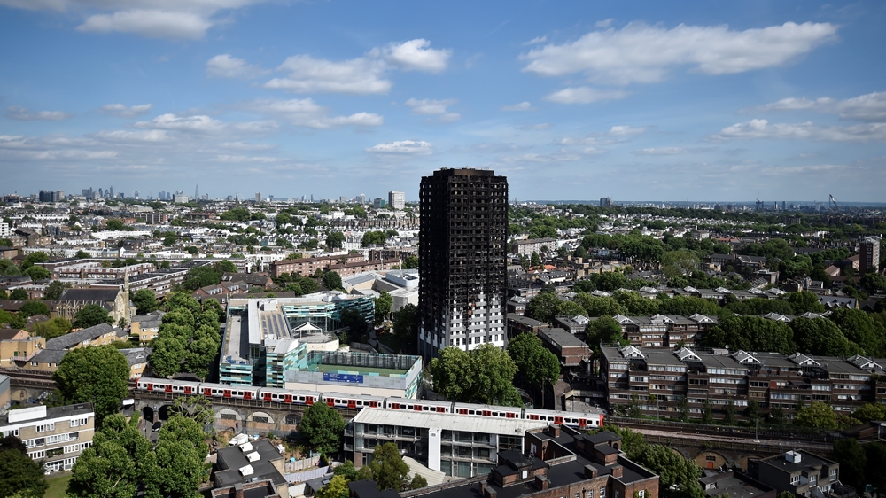 Ratusan orang telah kehilangan tempat tinggal akibat kebakaran Menara Grenfell. (Foto: Reuters/Al Jazeera)