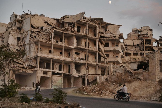 Gedung yang hancur akibat perang di Idlib, Suriah. (Foto: AP/Arab News)