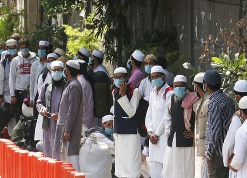Polisi Delhi secara acak menjemput lebih dari 20 pria Muslim dari utara-timur Delhi pada 1 April karena dugaan hubungan mereka dengan Jamaah Tabligh. (Foto dari media sosial/National Herald)