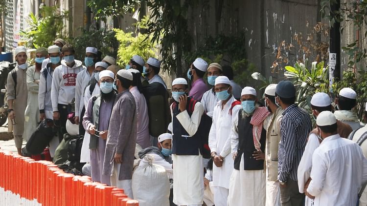 Polisi Delhi secara acak menjemput lebih dari 20 pria Muslim dari utara-timur Delhi pada 1 April karena dugaan hubungan mereka dengan Jamaah Tabligh. (Foto dari media sosial/National Herald)