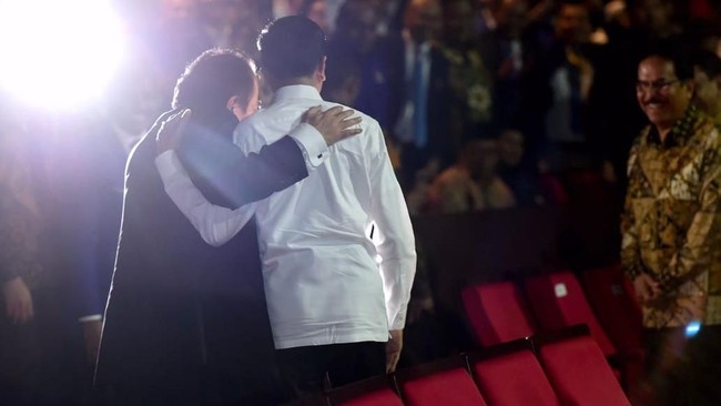 Jokowi dan Surya Paloh.