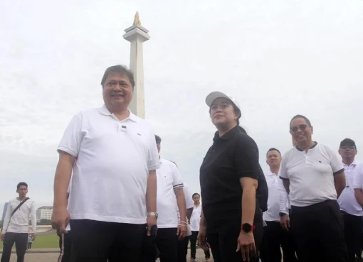 Puan Maharani Jalan Santai Bareng Airlangga Hartarto.