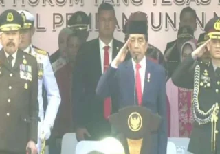 Presiden Jokowi memimpin upacara peringatan Hari Bhakti Adhyaksa ke 63.