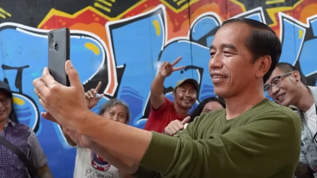 Presiden Jokowi.
