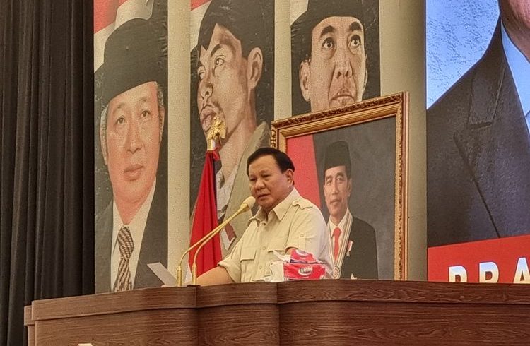 Ketua Umum Partai Gerindra Prabowo Subianto saat memberikan sambutannya di Jakarta International Velodrome, Jakarta Timur (Jaktim), Minggu (16/7/2023).