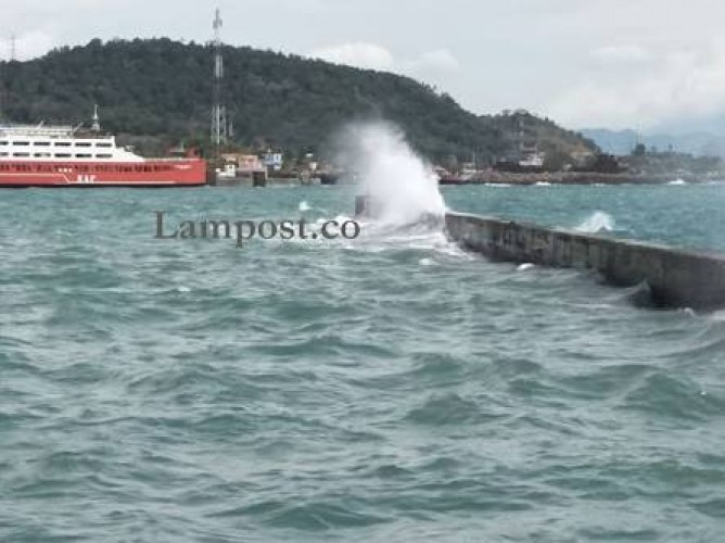 Selat Sunda.