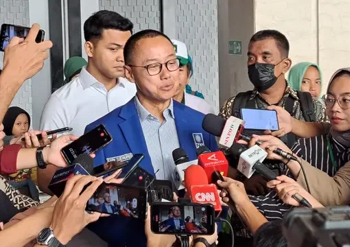 Sekretaris Jenderal Partai Amanat Nasional (PAN) Eddy Soeparno saat menghadiri MIlad ke-25 PBB di ICE BSD, Tangerang, Minggu (30/7/2023).