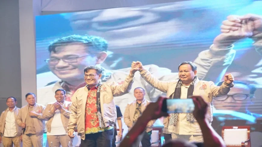 Politikus PDIP Budiman Sudjatmiko mendukung capres Menhan Prabowo Subianto.