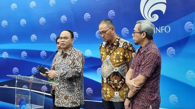 Menkominfo Budi Arie Setiadi saat melakukan konferensi pers mengenai pemberantasan judi online di Indonesia.