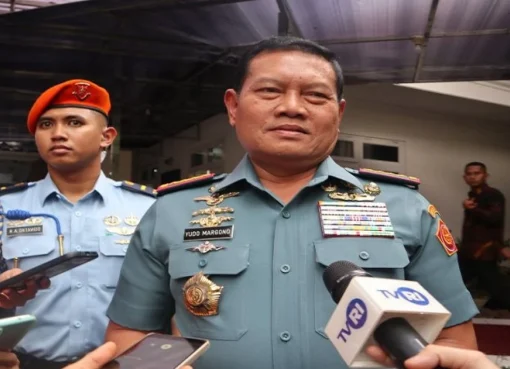 Panglima TNI Laksamana Yudo Margono di kediaman wapres