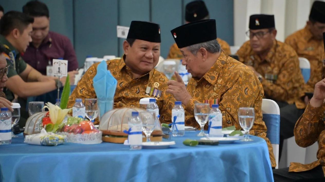 Menhan Prabowo dan SBY akrab.