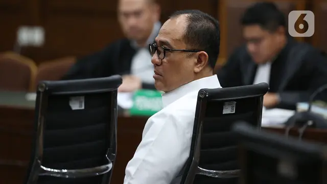 Eks Pejabat Pajak Rafael Alun.