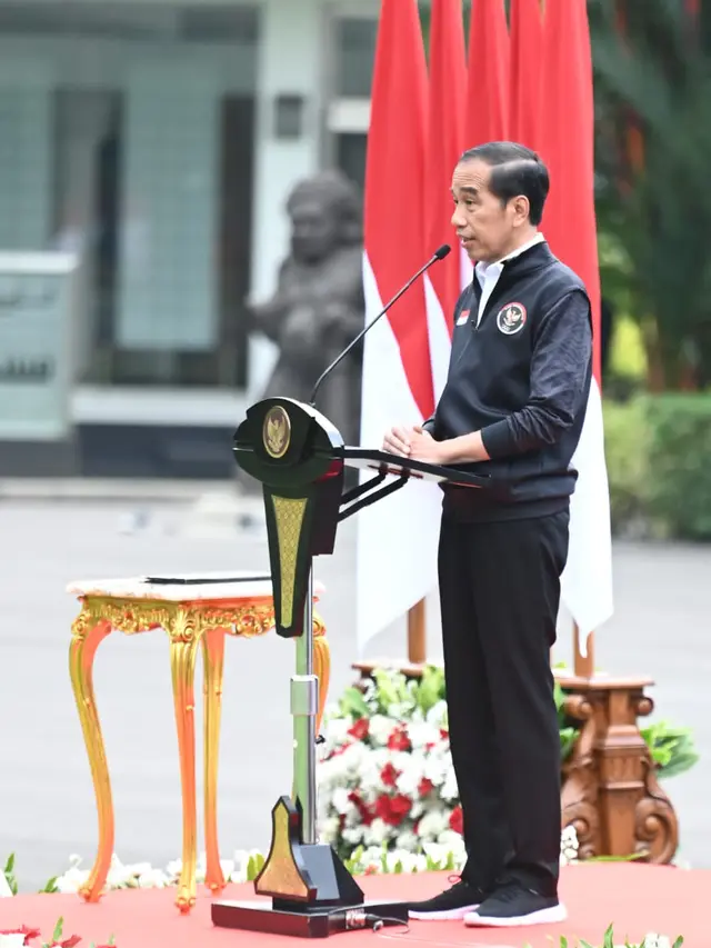 Presiden Jokowi.