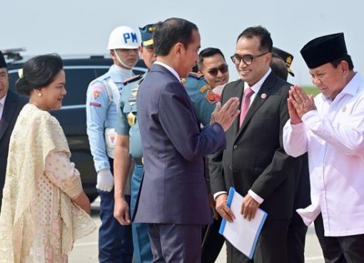 Presiden Jokowi Bertolak ke India Hadiri KTT G20, Menhan Prabowo-Kapolri Lepas Keberangkatan.