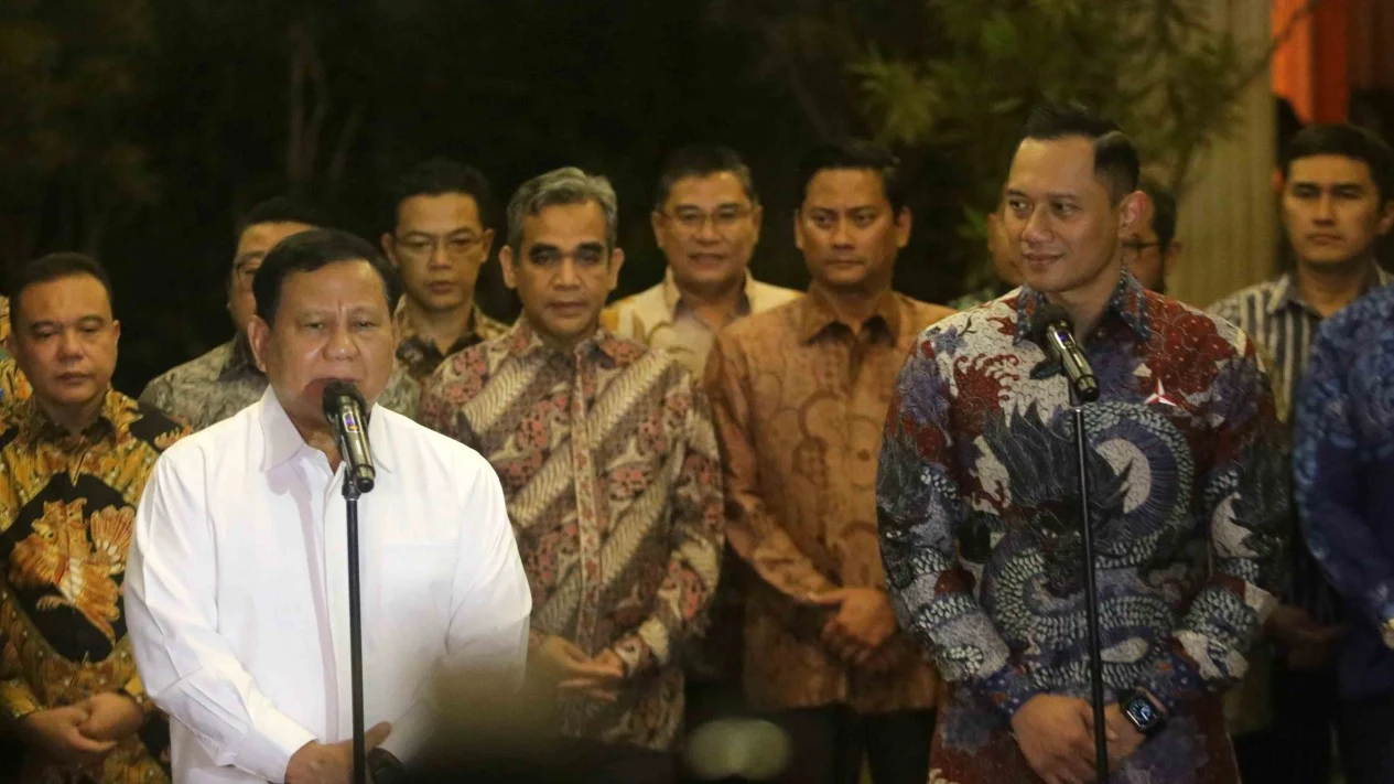 Pertemuan AHY dan Prabowo.