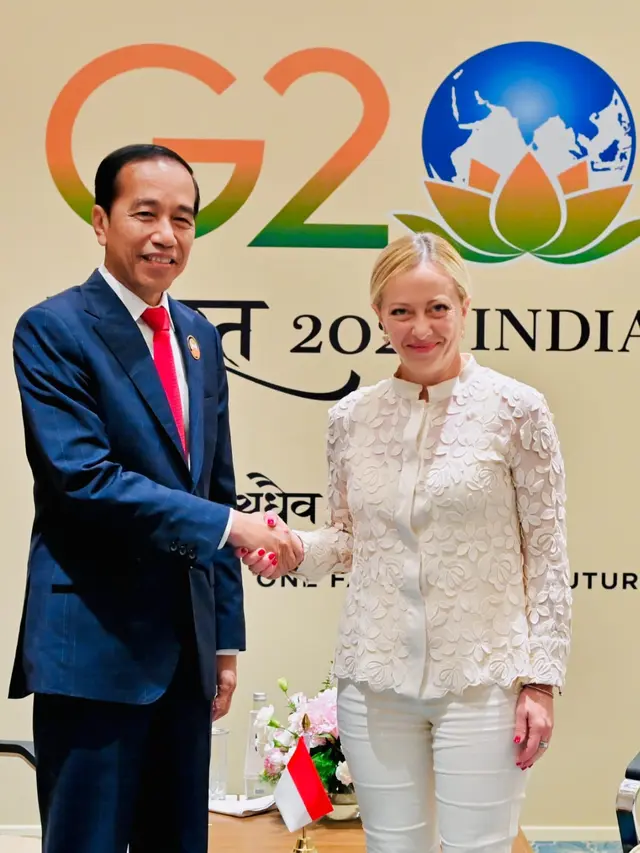 Presiden Joko Widodo (Jokowi) menggelar pertemuan bilateral dengan Perdana Menteri (PM) Italia Giorgia Meloni di Bharat Mandapam, IECC, Pragati Maidan, New Delhi, India, pada Minggu, 10 September 2023.