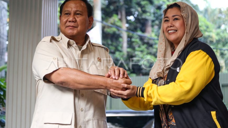 Prabowo Subianto dan Yenny Wahid.