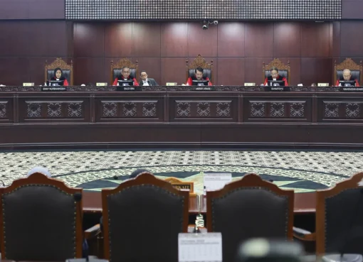 Sidang MK.