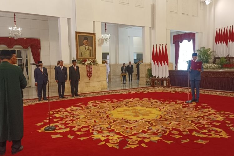 Menteri Pertanian (Mentan) Amran Sulaiman saat pelantikan di Istana Negara, Jakarta, Rabu (25/10/2023)