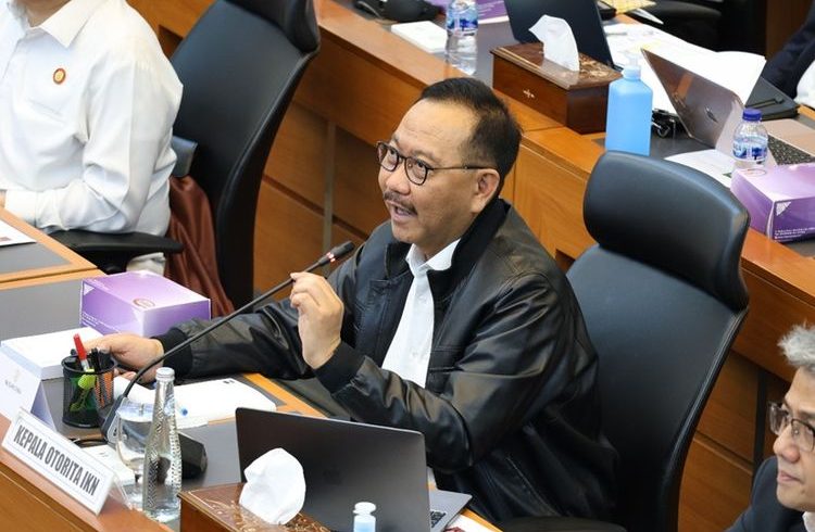Kepala OIKN Bambang Susantono dalam rapat Rencana Kerja Anggaran (RKA) serta usulkan Anggaran Belanja Tambahan IKN untuk tahun 2024 dengan Badan Anggaran (Banggar) DPR RI, pada Senin (18/9/2023) di Ruang Sidang Banggar DPR RI.