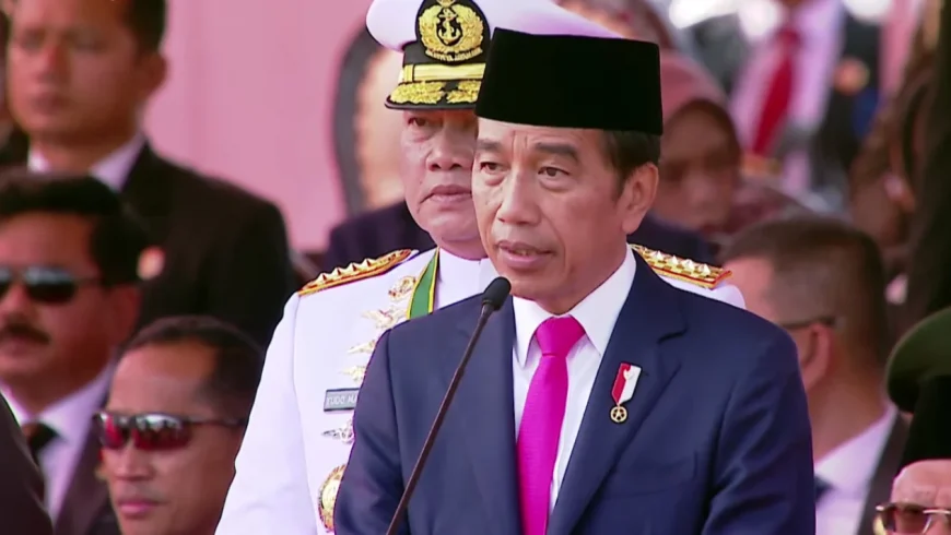 Presiden Jokowi menyampaikan pidato di HUT ke 78 TNI.