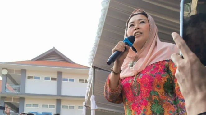 Yenny Wahid.