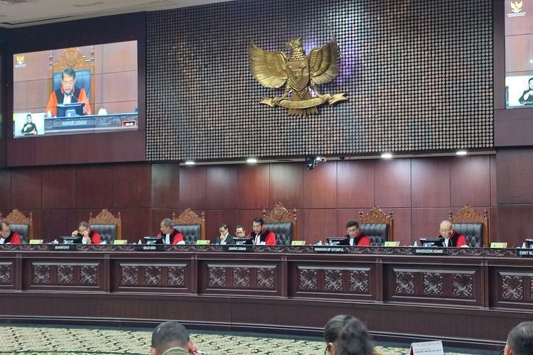 Sidang pembacaan putusan Mahkamah Konstitusi (MK).