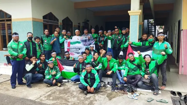 Aksi ojol.