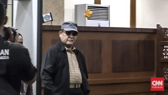 Dewan Pengawas Komisi Pemberantasan Korupsi (Dewas KPK) mempercepat pemanggilan klarifikasi terhadap Firli Bahuri pada Senin (13/11).