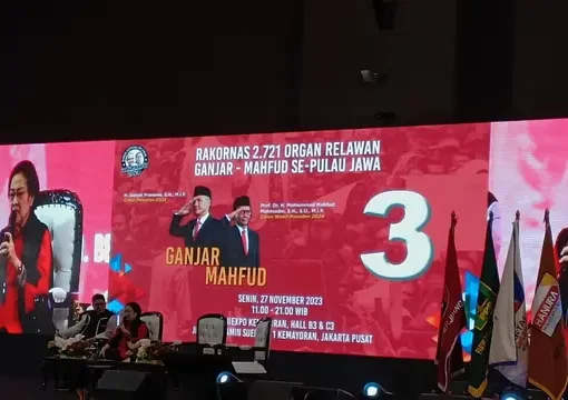 Ketua Umum PDIP Megawati dalam acara Rakornas organisasi sukarelawan dan simpatisan pendukung capres-cawapres nomor urut 3 Ganjar Pranowo dan Mahfud MD di Hall B3-C3 JIEXPO Kemayoran, Jakarta Pusat, Senin (27/11/2023).