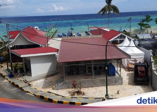 Kampung Nelayan Modern di Biak, Papua.