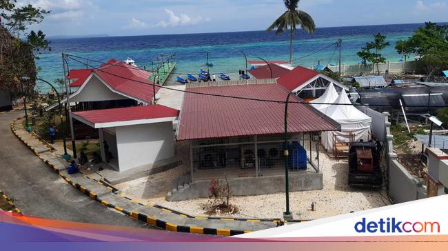 Kampung Nelayan Modern di Biak, Papua.
