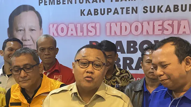Ketua TKD Kota Sukabumi Koalisi Indonesia Maju saat deklarasi tim kampanye daerah Capres Prabowo-Gibran.