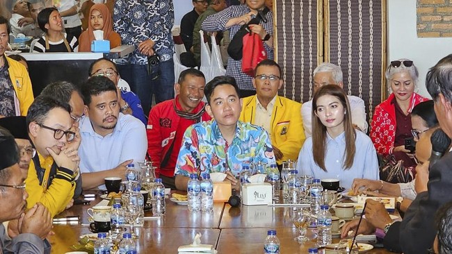 Cawapres Gibran Rakabuming Raka di Medan Sumut.