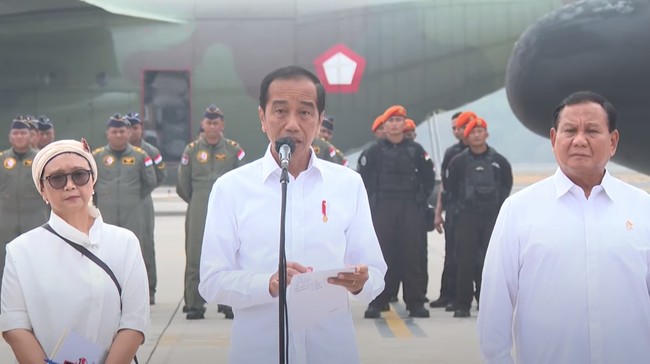 Presiden Jokowi, Menlu Retno dan Menhan Prabowo.
