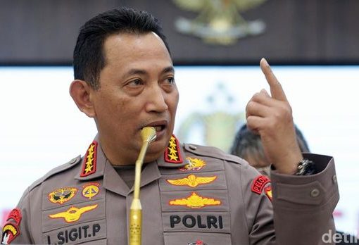 Indonesia Corruption Watch (ICW) menilai Kapolri Jenderal Listyo Sigit Prabowo harus turun tangan menangani kasus dugaan pemerasan oleh pimpinan KPK terhadap mantan Menteri Pertanian Syahrul Yasin Limpo (SYL).