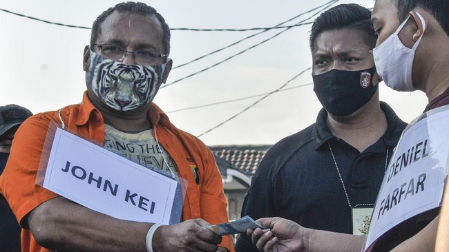 John Refra alias John Kei membuat pengakuan mengejutkan terkait kasus penembakan di Komplek Titian, Kota Bekasi yang menewaskan pihak kelompok Nus Kei.