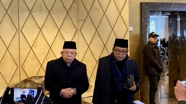 Wakil Presiden Ma'ruf Amin dan Juru Bicara Wapres Masduki Baidlowi di Slowakia.