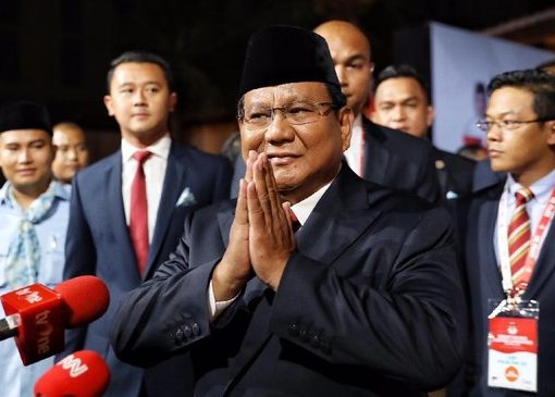 Menhan Prabowo minta maaf di Aceh.