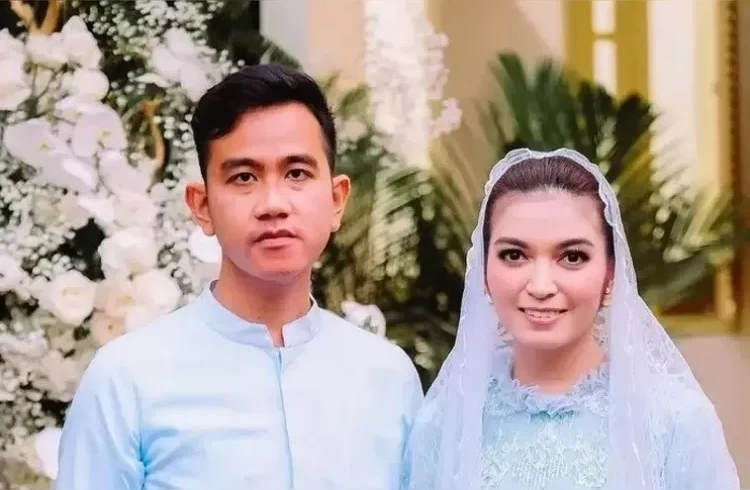 Gibran dan istri.