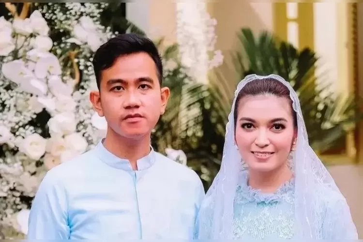 Gibran dan istri.