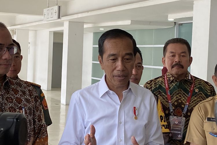 Presiden Jokowi.
