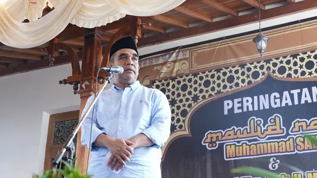 Sekjen Partai Gerindra Ahmad Muzani menggelar acara Maulid Nabi Muhammad SAW di kediamannya di Tembok Lor, Kabupaten Tegal, Jawa Tengah, Minggu (17/12/2023).