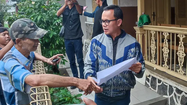Wali Kota Bogor Bima Arya menemukan indikasi pemalsuan keterangan alamat palsu pada surat keterangan domisili untuk mendaftar sekolah melalui jalur zonasi.