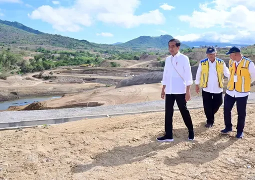 Presiden Joko Widodo atau Jokowi mengatakan pembangunan Bendungan Mbay di Nusa Tenggara Timur (NTT) telah dimulai sejak akhir tahun 2021 dan ditargetkan akan selesai pada akhir tahun 2024.
